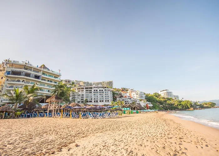 Blue Chairs Beachfront Resort Puerto Vallarta - Adults Only